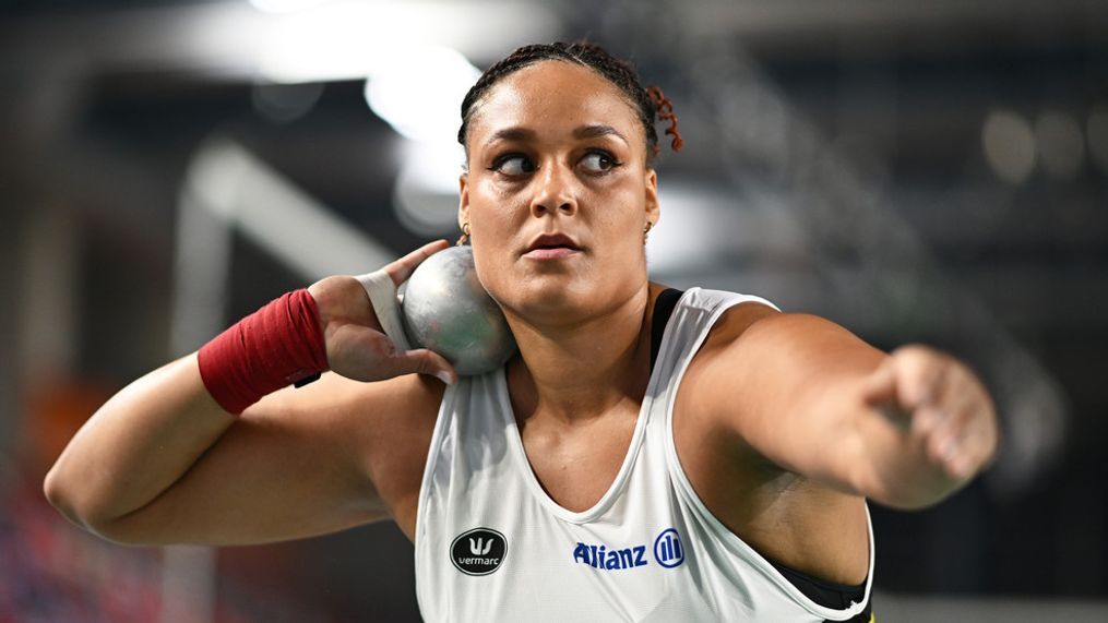 ISTANBUL, TURKEY - MARCH 02: Jolien Boumkwo of Belgium competes during the Women's Shot Put Qualification during Day 0 of the European Athletics Indoor Championships at Atakoy Arena the on March 02, 2023 in Istanbul, Turkey. (Photo by Dan Mullan/Getty Images)