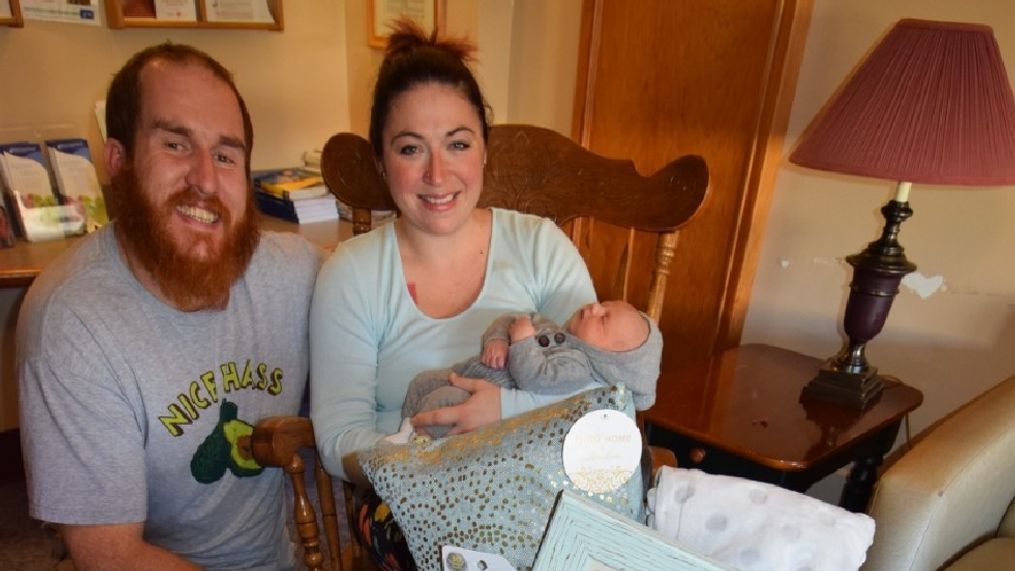 Angus Ryan Connell with parents Tommy and Amanda Connell. (Mason General Hospital)