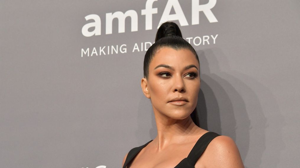 NEW YORK, NY - FEBRUARY 06:  Kourtney Kardashian attends the amfAR New York Gala 2019 at Cipriani Wall Street on February 6, 2019 in New York City.  (Photo by Michael Loccisano/Wire Image)