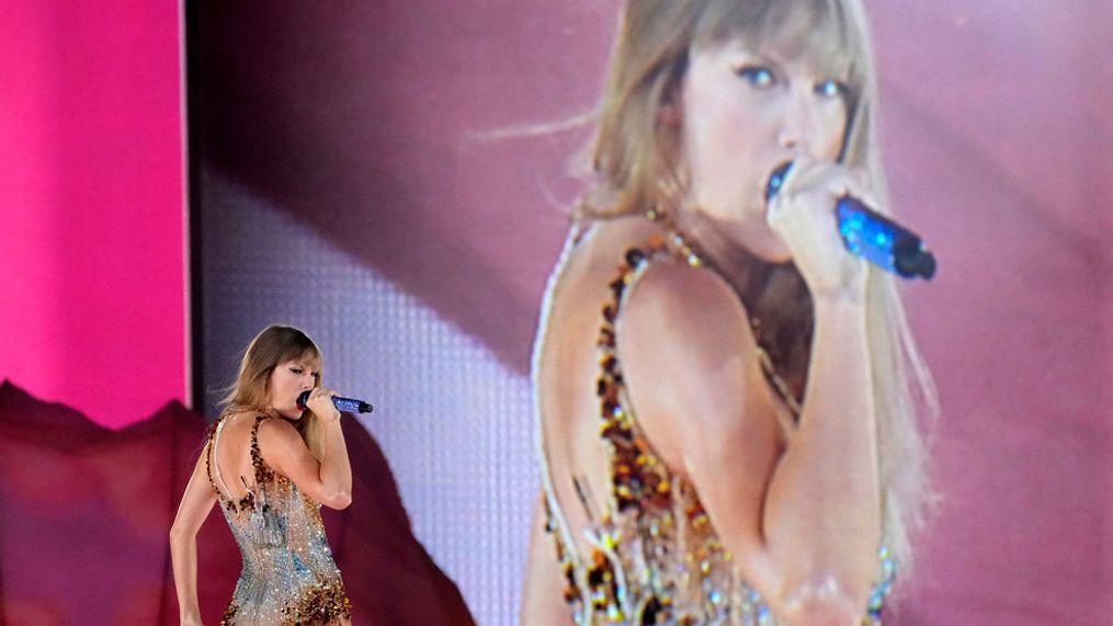 FILE - Taylor Swift performs during "The Eras Tour" in Los Angeles on Aug. 7, 2023.  Swift is releasing her "Taylor Swift: The Eras Tour" concert film on Oct. 13. (AP Photo/Chris Pizzello, File)