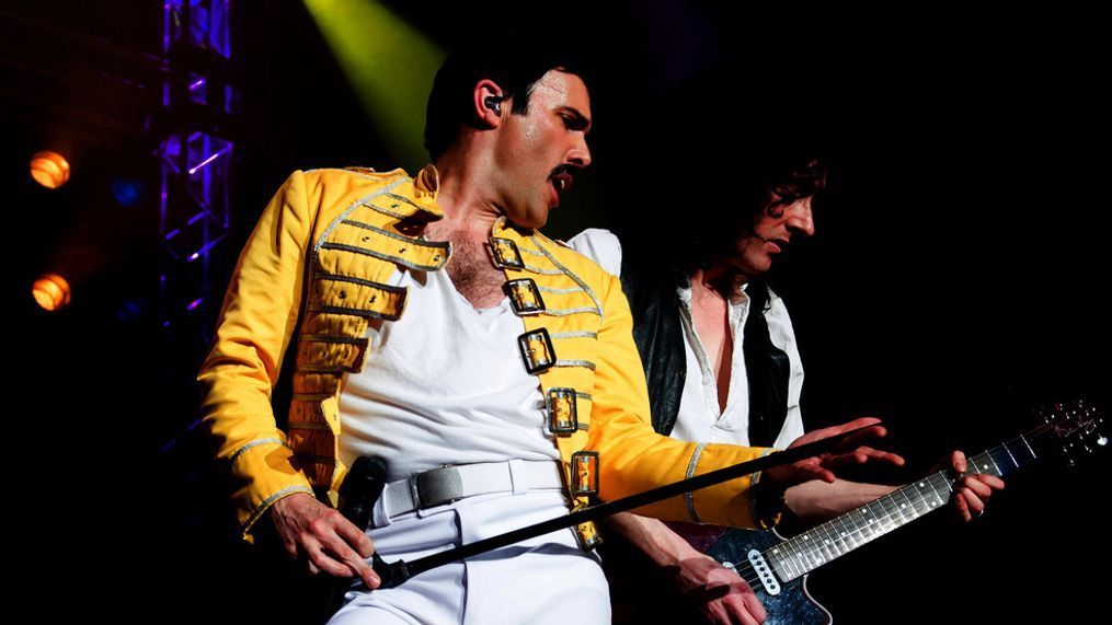 Killer Queen: The Queen tribute band brings those classic Queen songs alive during a concert which People Magazine said "A real life Bohemian Rhapsody. Freddie Lives! A Pop Legend Is back." (Courtesy: Chipster Entertainment)