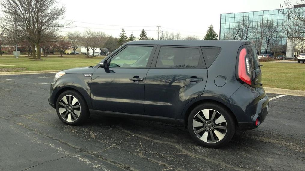 2014 Kia Soul (Sinclair Broadcast Group / Jill Ciminillo){p}{/p}