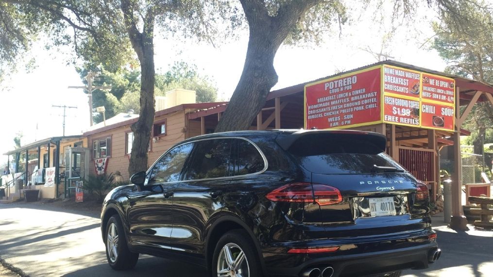 2015 Porsche Cayenne S E-Hybrid / Photo by Jill Ciminillo