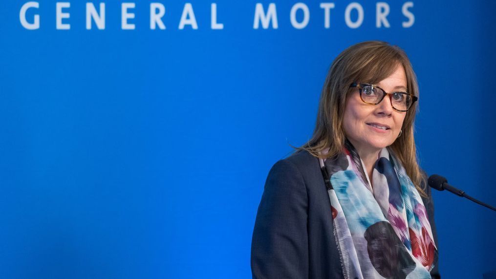 General Motors Chairman and CEO Mary Barra talks with media prior to the start of the 2018 General Motors Company Annual Meeting of Stockholders Tuesday, June 12, 2018 at GM Global Headquarters in Detroit, Michigan. (Image courtesy of{&nbsp;} Steve Fecht / General Motors)