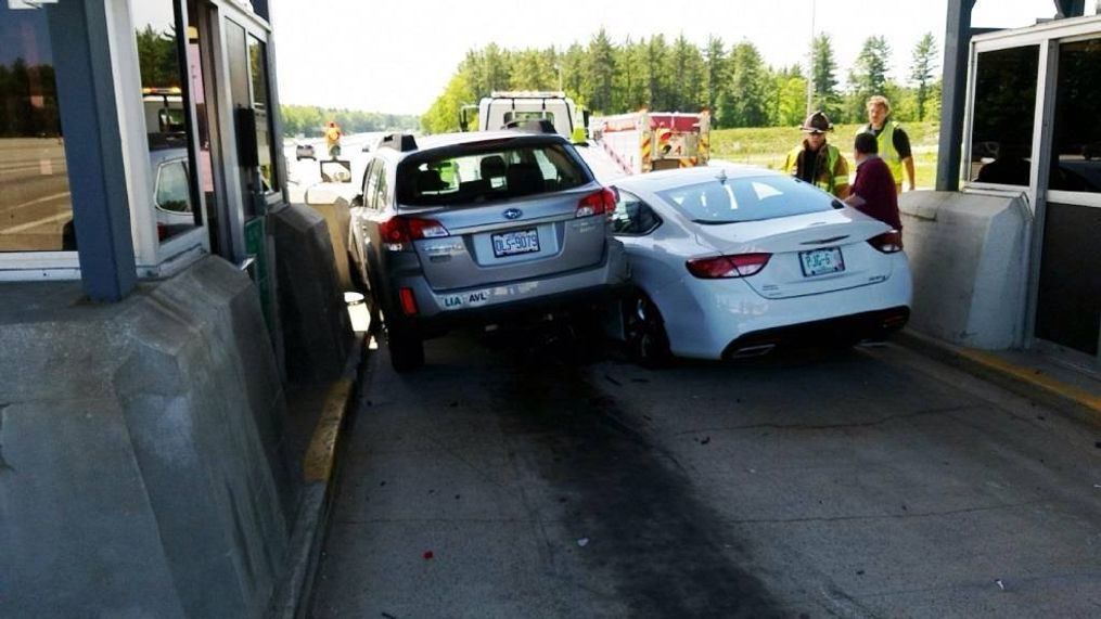 Two drivers got stuck on Tuesday, May 31, 2016 trying to get through the Bedford Toll Plaza on the Everett Turnpike in Bedford, N.H. at the same time. (New Hampshire Department of Transportation)