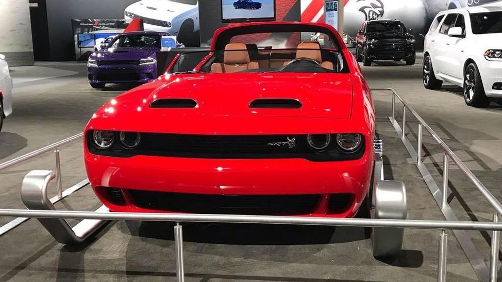 Santa's new sleigh, based on a Dodge Challenger Hellcat Redeye, is on display at the 2018 Los Angeles Auto Show. (Sinclair Broadcast Group / Jill Ciminillo)