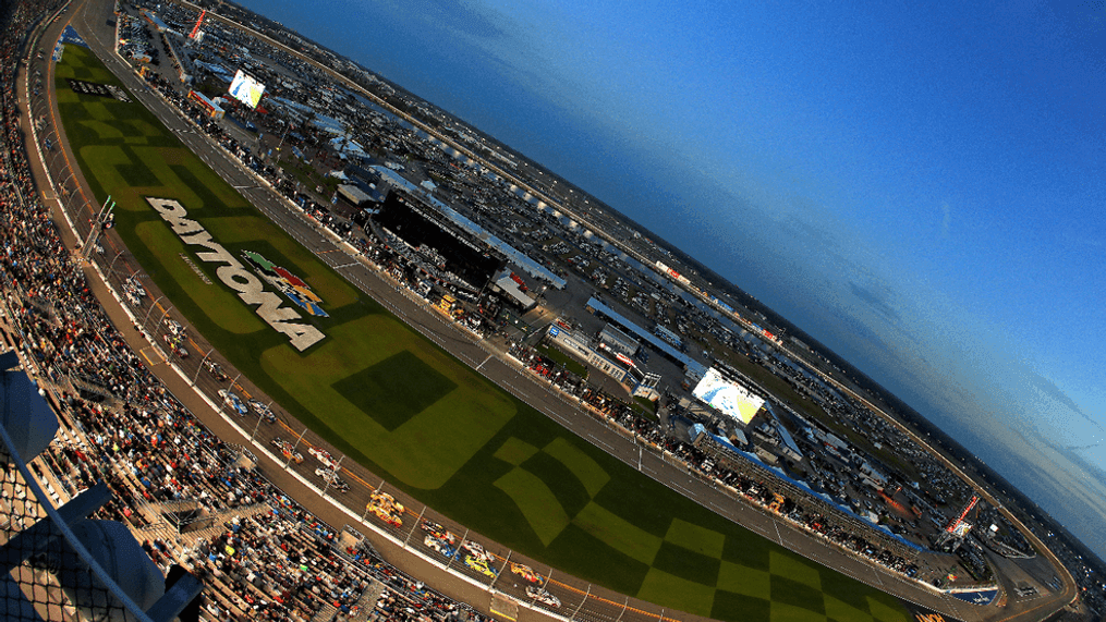 DAYTONA BEACH, FLORIDA - FEBRUARY 17: Cars race during the NASCAR Cup Series 62nd Annual Daytona 500 at Daytona International Speedway on February 17, 2020 in Daytona Beach, Florida. (Photo by Mike Ehrmann/Getty Images)