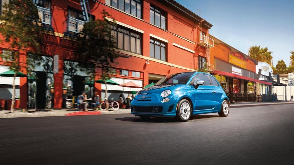 2019 Fiat 500 (Image courtesy of Fiat Chrysler Automobiles)