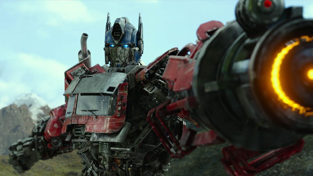 OPTIMUS PRIME in PARAMOUNT PICTURES and{&nbsp;}SKYDANCE Present In Association with HASBRO and NEW REPUBLIC PICTURESA di BONAVENTURA PICTURES Production A TOM DESANTO / DON MURPHY ProductionA BAY FILMS Production TRANSFORMERS: RISE OF THE BEASTS