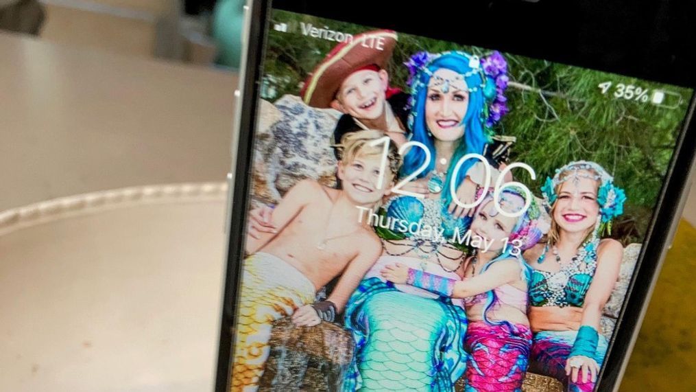 The home screen photo was a key to finding the phone's owner Amie Vreeken with Google Lens. (Photo: CBS12)