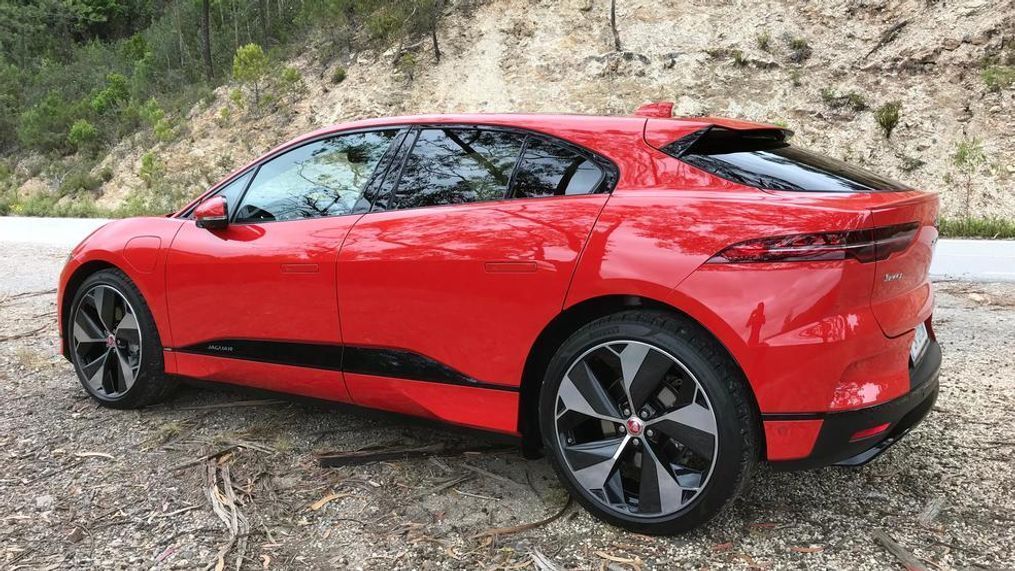 2019 Jaguar I-Pace (Sinclair Broadcast Group / Jill Ciminillo)