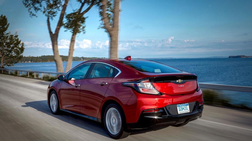 2019 Chevrolet Volt (Image courtesy of General Motors)