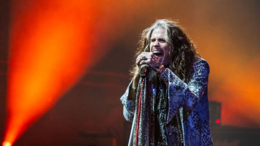 PHILADELPHIA, PENNSYLVANIA - SEPTEMBER 02: Steven Tyler of Aerosmith performs live on stage at the Wells Fargo Center on September 02, 2023 in Philadelphia, Pennsylvania. (Photo by Lisa Lake/Getty Images)