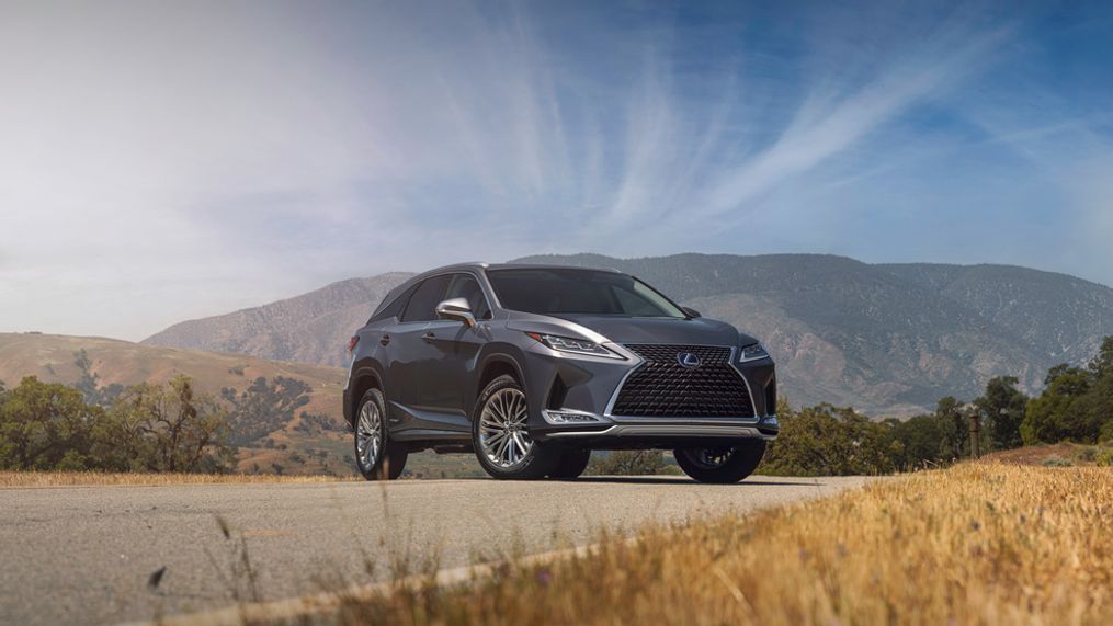 2020 Lexus RX{&nbsp;} (Image courtesy of Toyota Motor Sales, USA)