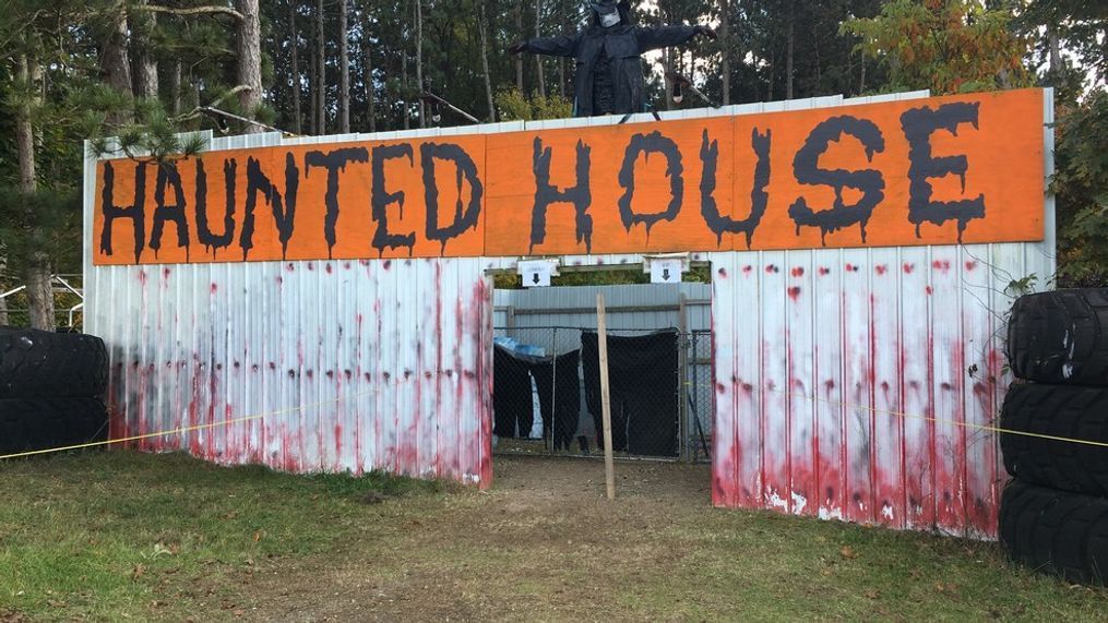 Haunt Park at the Kalamazoo Speedway has spooked customers every weekend in October for the last 18 years. (WWMT/Genevieve Grippo)