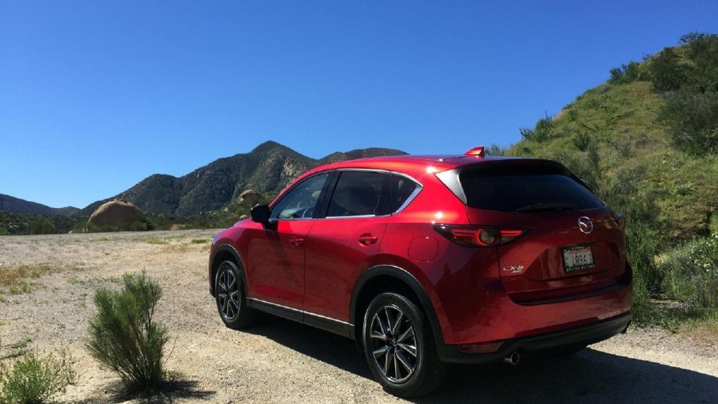 2017 Mazda CX-5 (Sinclair Broadcast Group / Jill Ciminillo)