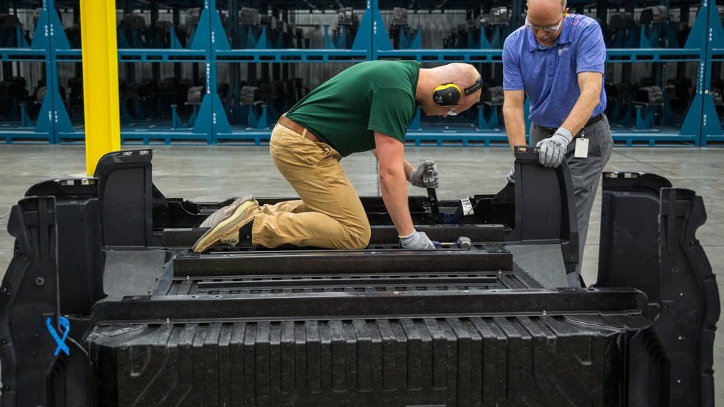 A regular destructive test is performed on the GMC CarbonPro box at the Continental Structural Plastics plant in Huntington, Indiana. (Photo by Jeffrey Sauger for GMC)