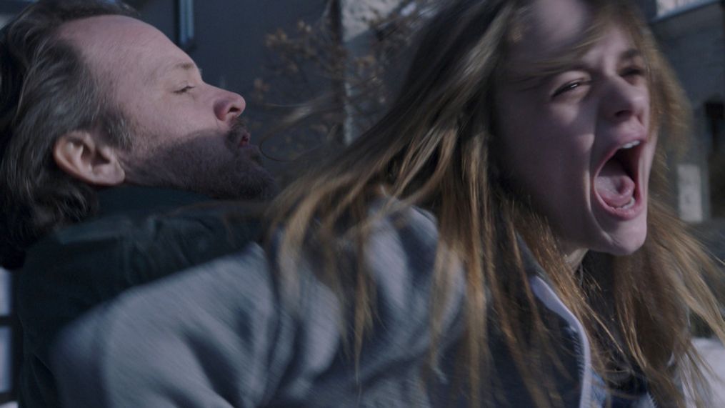 Peter Sarsgaard as Jay and Joey King as Kayla in THE LIE (Photo: Amazon Studios)