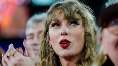 Image for story: Could Taylor Swift be Super Bowl-bound? Pop star celebrates with Travis Kelce in Baltimore