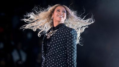 Image for story: Beyoncé urges Texans to vote, shows support for Joe Biden in Instagram post