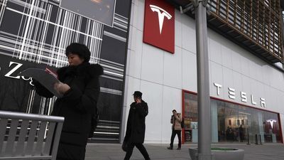 Image for story: Tesla breaks ground on factory in Shanghai