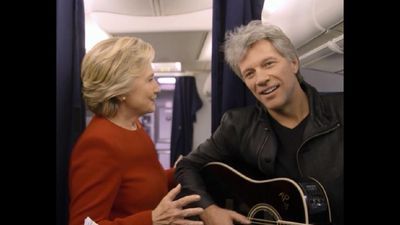 Image for story: Hillary Clinton does the #MannequinChallenge with Bon Jovi