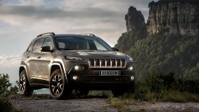 Image for story: Woes mount for 9-speed automatic transmission, latest recall covers 82K Jeep Cherokees