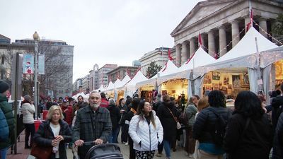 Image for story: Downtown Holiday Market in Washington, DC gives a boost to economy of the nation's capital