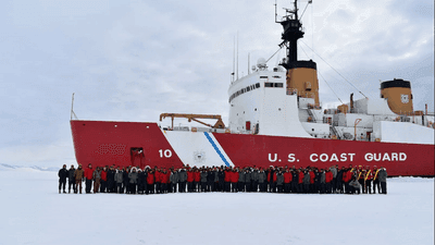 Image for story: Coast Guard's only heavy-duty icebreaker to begin long journey from Seattle to Antarctica