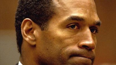 Image for story: Death of controversial football icon OJ Simpson sparks mixed reactions 