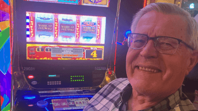 Image for story: Texas man turns $5 bet into a staggering $1.3 million jackpot at Paris Las Vegas