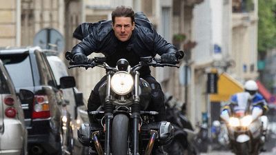 Image for story: Tom Cruise surprises DC moviegoers with personal introduction to 'Mission: Impossible -- Dead Reckoning'