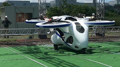 Image for story: Japan's NEC shows 'flying car' hovering steadily for minute