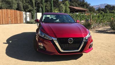 Image for story: 2019 Nissan Altima: Altima gets restyled, adds all-wheel drive availability [First Look]