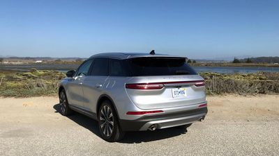 Image for story: 5 things to know about the 2020 Lincoln Corsair