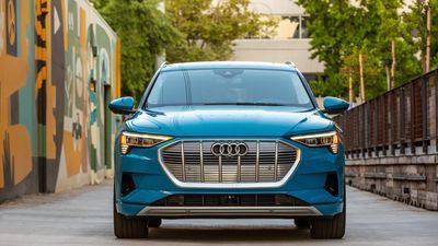 Image for story: 2019 Audi E-tron earns IIHS' first Top Safety Pick+ award for an EV