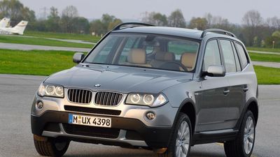 Image for story: BMW recalls X3; passenger air bag may not inflate in crash