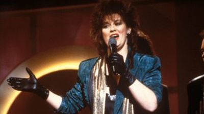 Image for story: K.T. Oslin, iconic singer-songwriter, passes away at age 78