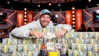 Image for story: World Series of Poker champion takes home largest Main Event payout ever