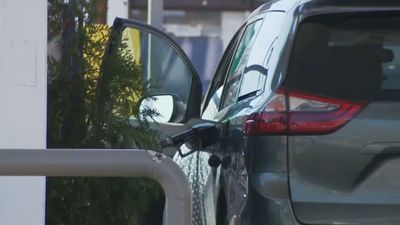 Image for story: Buy now, pay later? Man with $416 bill returns to Virginia gas station next day to pay