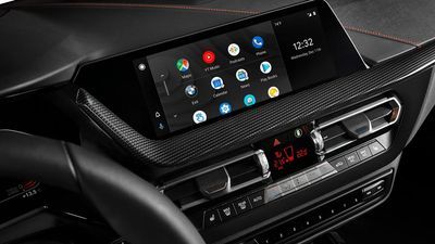 Image for story: BMW finally adds Android Auto