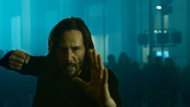 KEANU REEVES as Neo/Thomas Anderson in Warner Bros. Pictures, Village Roadshow Pictures and Venus Castina Productions’ “THE MATRIX RESURRECTIONS,” a Warner Bros. Pictures release.