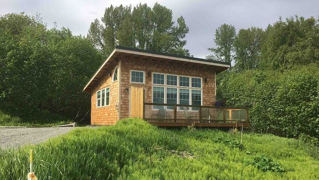 Meadow Creek Cabin (Homer, AK) (Photo: Airbnb){p}{/p}