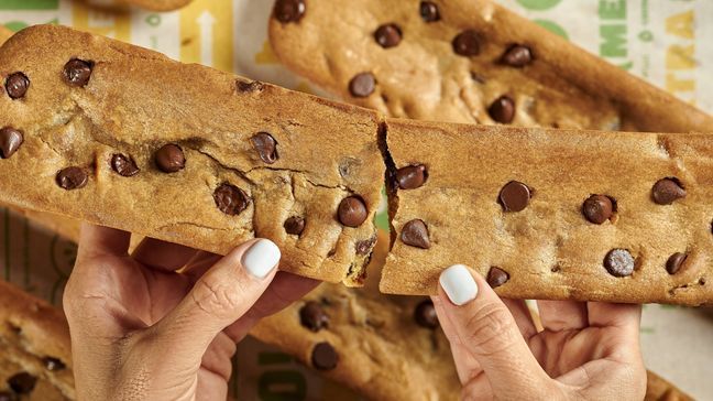 Subway adds new 'footlong dessert' to permanent menu, soon to be nationwide (Subway)