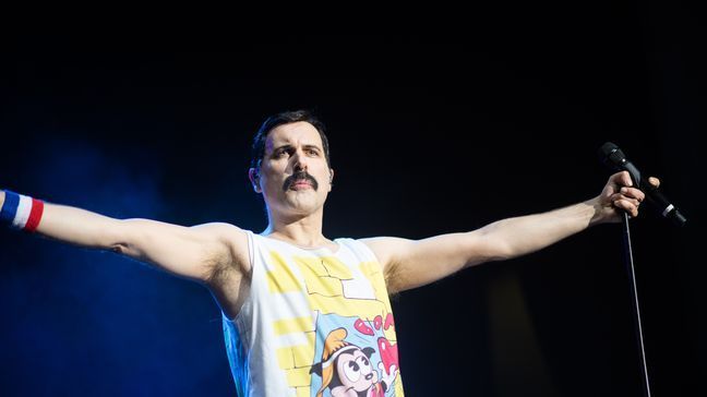 Killer Queen: The Queen tribute band brings those classic Queen songs alive during a concert which People Magazine said "A real life Bohemian Rhapsody. Freddie Lives! A Pop Legend Is back." (Courtesy: Chipster Entertainment)