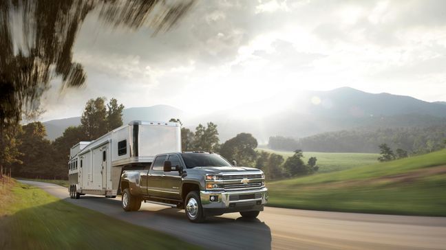 2015 Chevrolet Silverado 3500 (Image courtesy of General Motors)