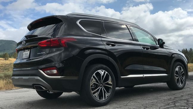 2019 Hyundai Santa Fe (Sinclair Broadcast Group / Jill Ciminillo)