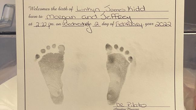 Linkyn James Kidd was born on 2/2/22 at 2:22 p.m. in Canandaigua, N.Y. (Jeff Kidd){p}{/p}