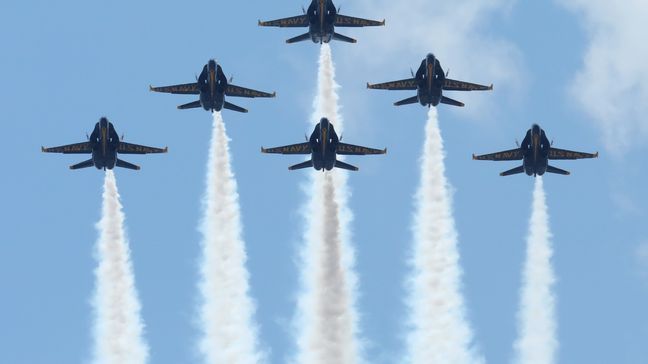 Blue Angels fly over Middle Tennessee to honor healthcare workers (FOX 17 News)