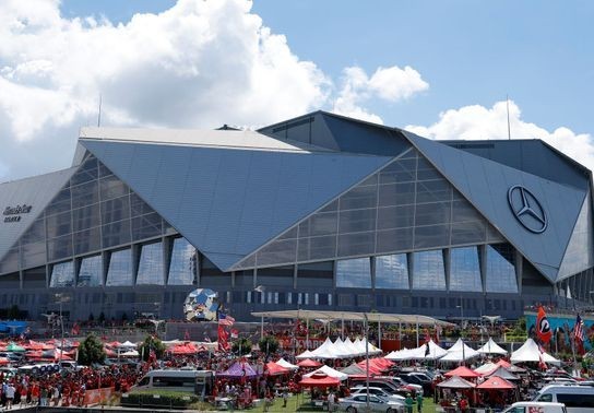 Image for story: 20 of the best schools for tailgating this college football season